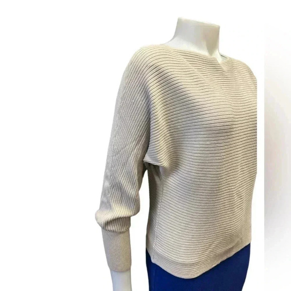 ONLY Knit Cream Tan Ribbed  Ling Sleeve Sweater Size Medium - Picture 3 of 11